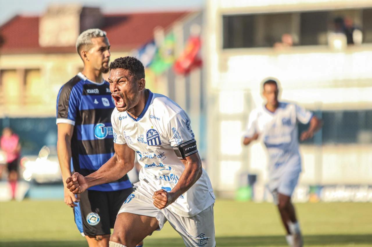 Caravaggio bate o Tubarão e conquista a primeira vitória na Copa SC
