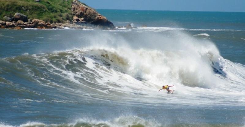 Circuito amador da Fecasurf chega ao sul catarinense