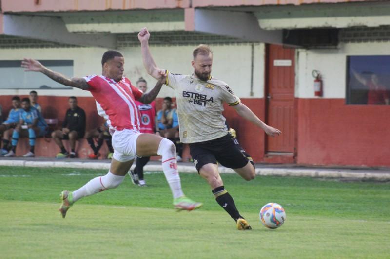 Criciúma e Hercílio Luz decidem hoje qual será o time do Sul na semifinal do Catarinense