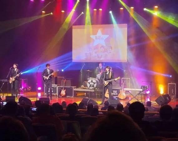 Banda tributo aos Beatles se apresenta neste domingo em Criciúma