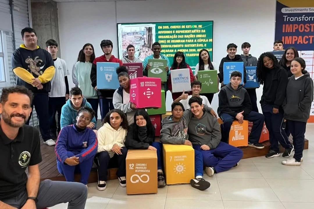 Projeto do Bairro da Juventude é pré-selecionado para o Prêmio Educador Transformador