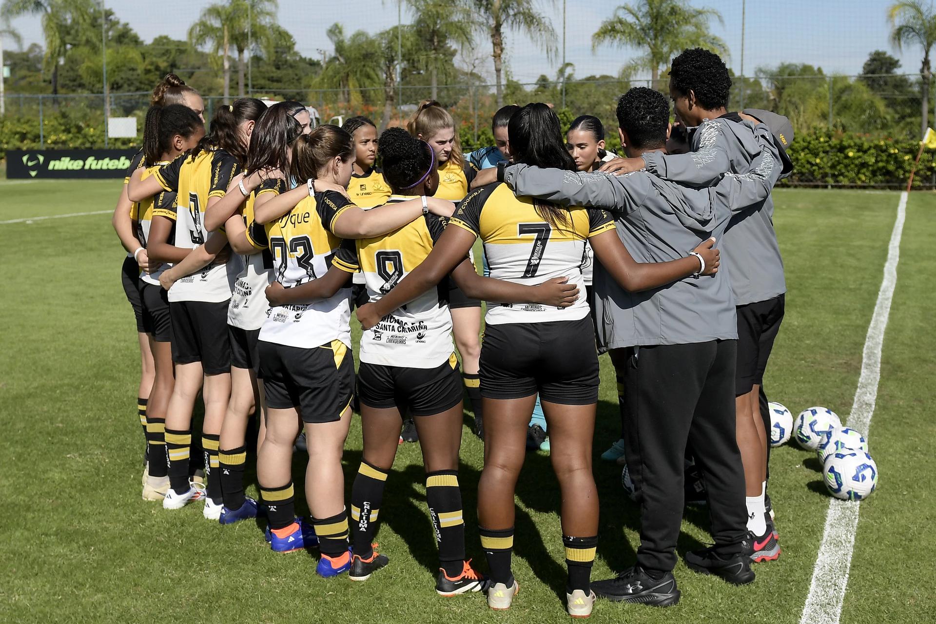 Sub-15: Meninas Carvoeiras vão em busca do bicampeonato na Copa SC