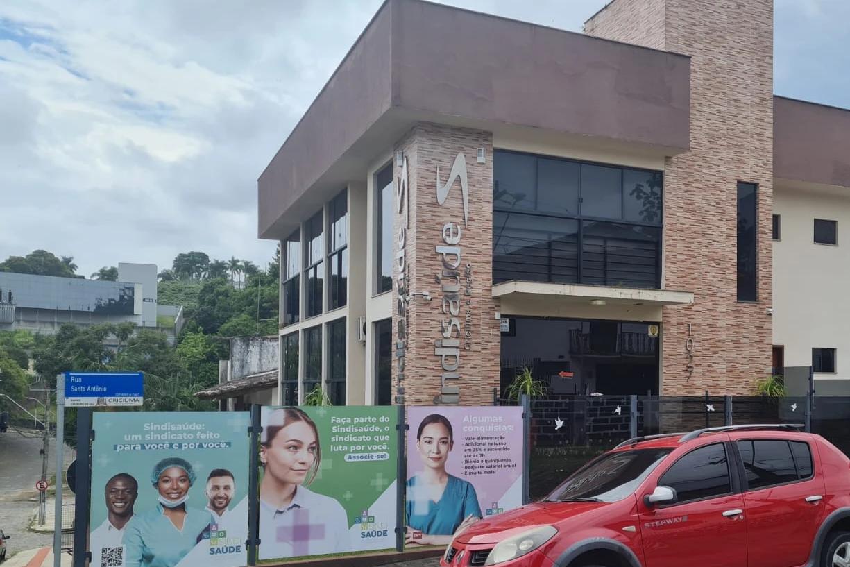 ‘Aumento é fundamental para a reposição das perdas salariais’, diz presidente do Sindisaúde