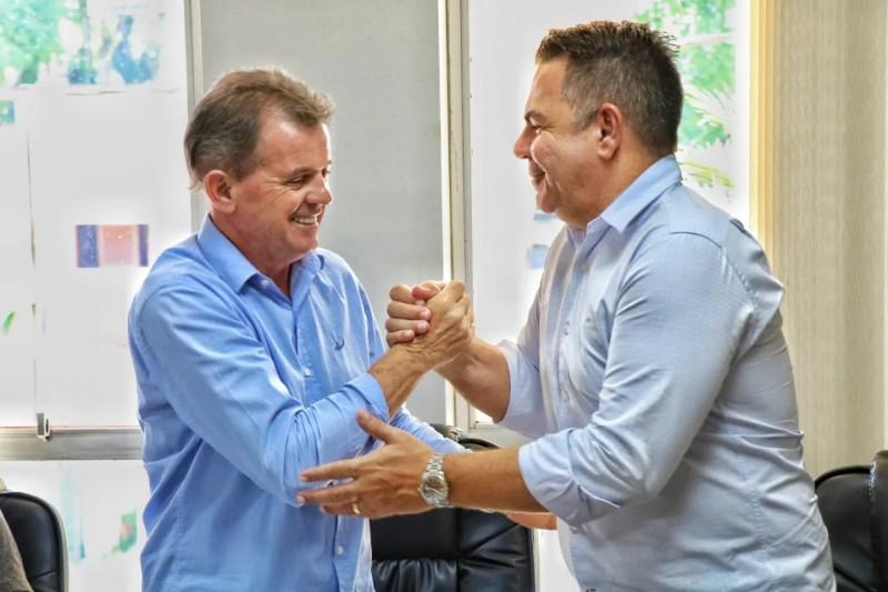 Prefeito Rogério Frigo assina ordem de serviço para construção de creche