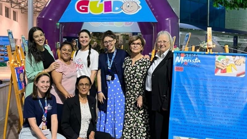 Crianças do Colégio Marista promovem ação especial com a Casa Guido