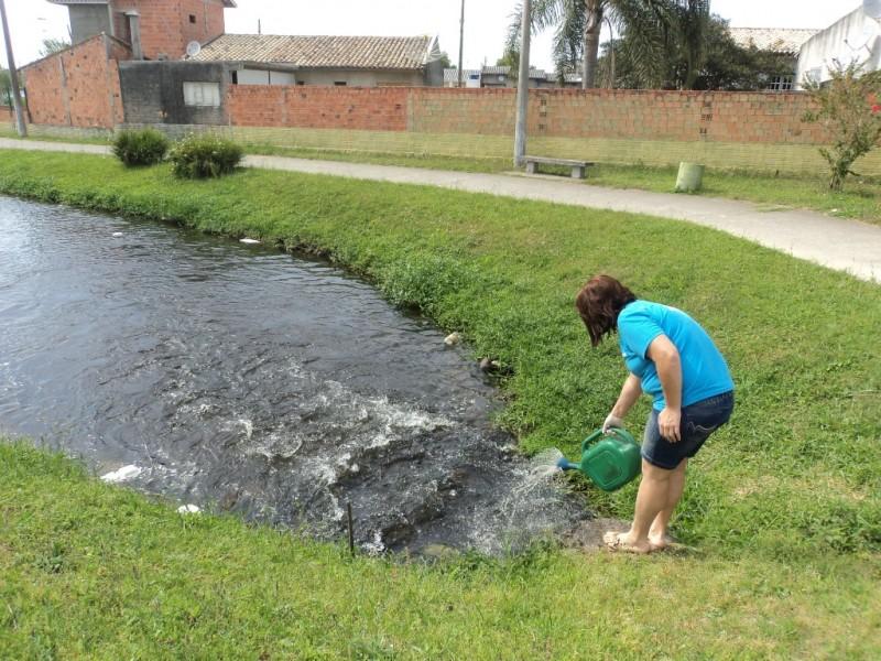 Vigilância Sanitária combate borrachudo no Baln. Rincão 