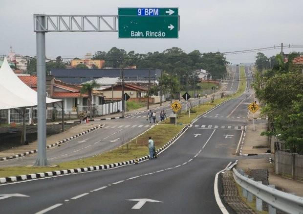 Definida a empresa que executará obras de iluminação na Via Rápida 