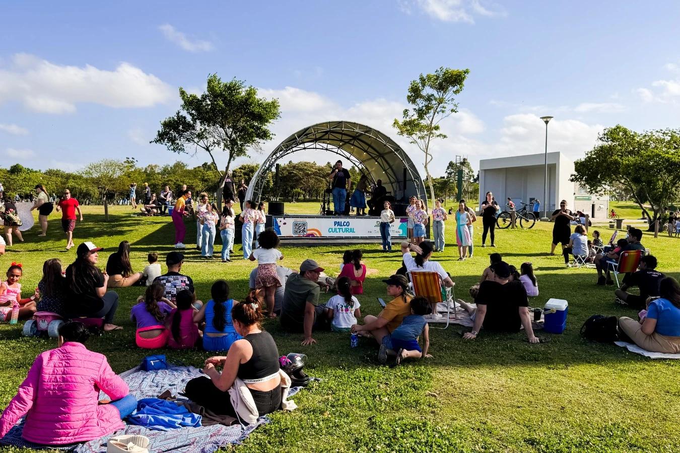 Domingo no Parque terá espetáculo teatral e atrações alusivas ao Dia da Consciência Negra