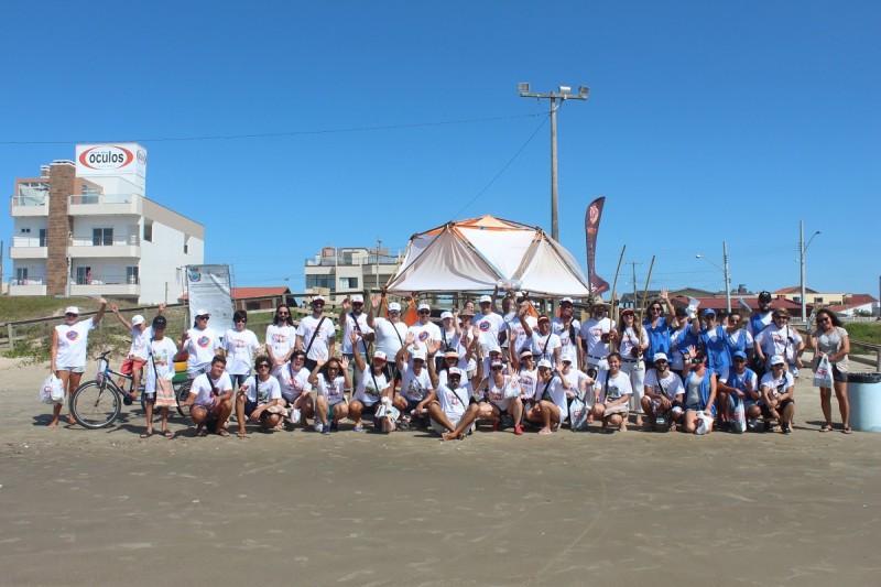 Blitz Cultural é realizada na orla de Balneário Gaivota