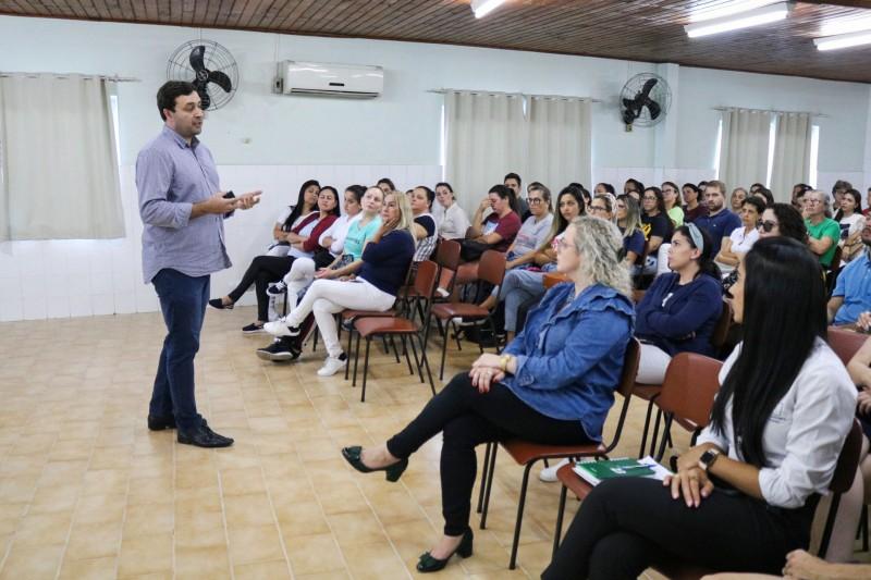 Profissionais da saúde de Morro da Fumaça realizam capacitação para tratamento de tuberculose