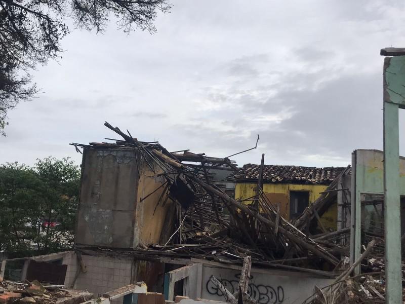Princípio de incêndio é registrado em casa abandonada no bairro São Cristóvão