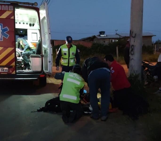 Duas pessoas ficam feridas em acidente em Passo de Torres, uma delas em estado grave
