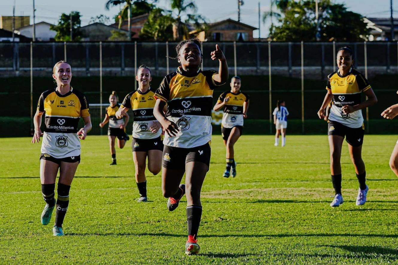 Meninas Carvoeiras recebem o vice-líder do Campeonato Brasileiro