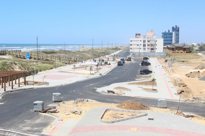 Calçadão da beira-mar: o fortalecimento do comércio e a melhoria na mobilidade urbana
