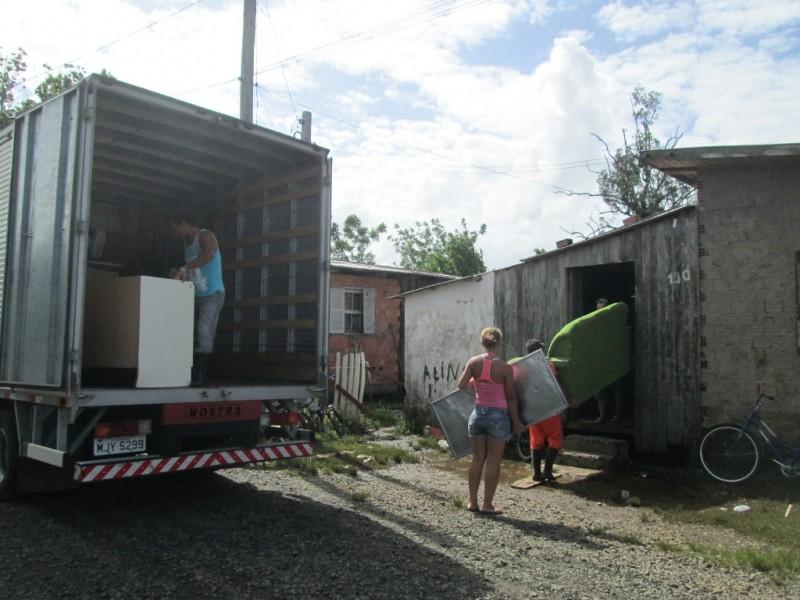 Famílias atingidas pela chuva estão em casa