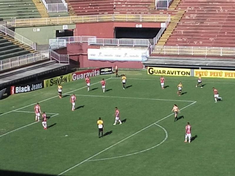 Sub-20 abre vantagem na semifinal