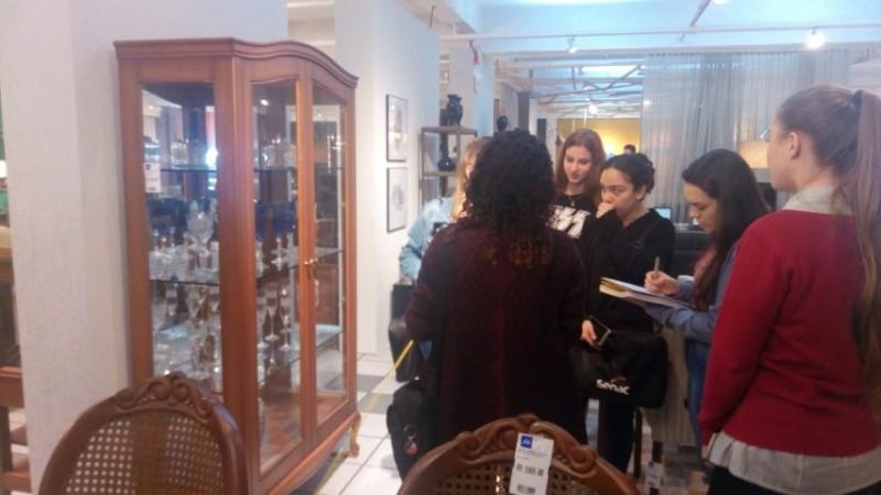Alunos da Faculdade Senac visitam 5ª Mostra de Decoração Fretta - Profissões e Talentos 