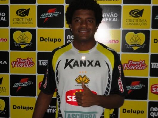 Nirley confiante para a estreia