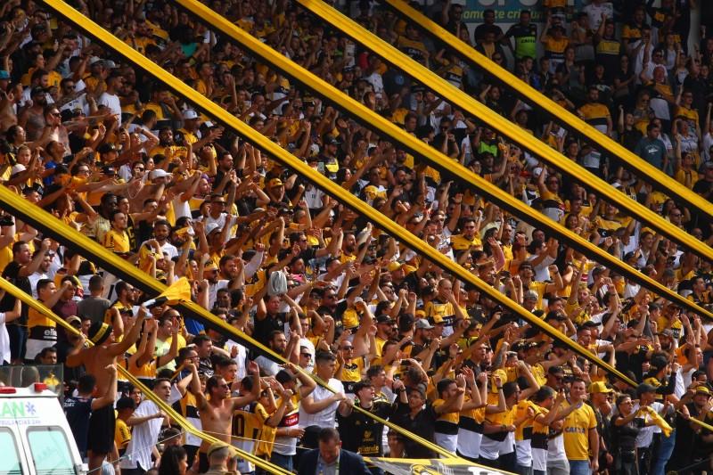 Justiça disciplina presença de crianças e adolescentes em jogos no estádio do Criciúma