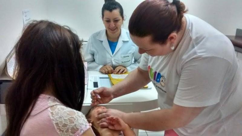 Vacinação contra pólio e sarampo chega 65,29% da demanda