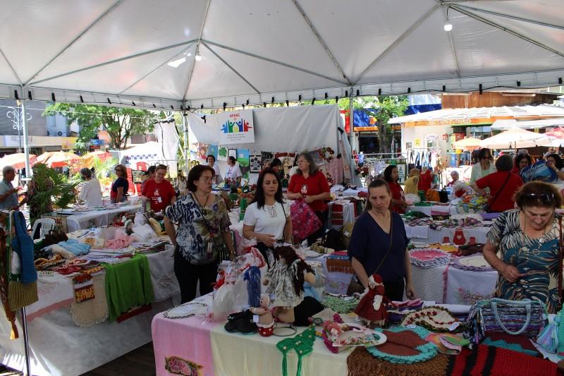 Clube de Mães realiza sexta edição da ExpoArte Afasc