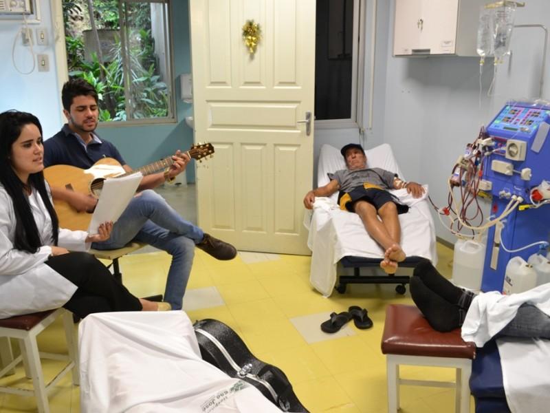 Hemodiálise com música no São José 