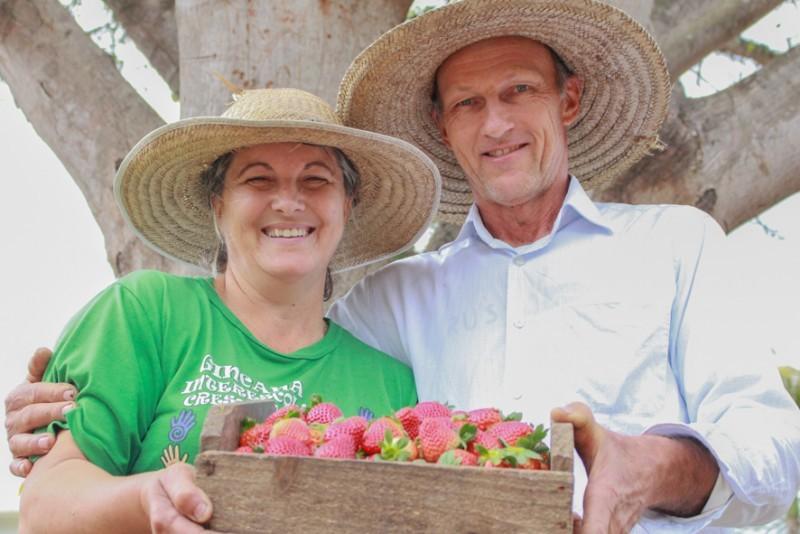 Produtores orgânicos são homenageados com troféu Destaque Verde