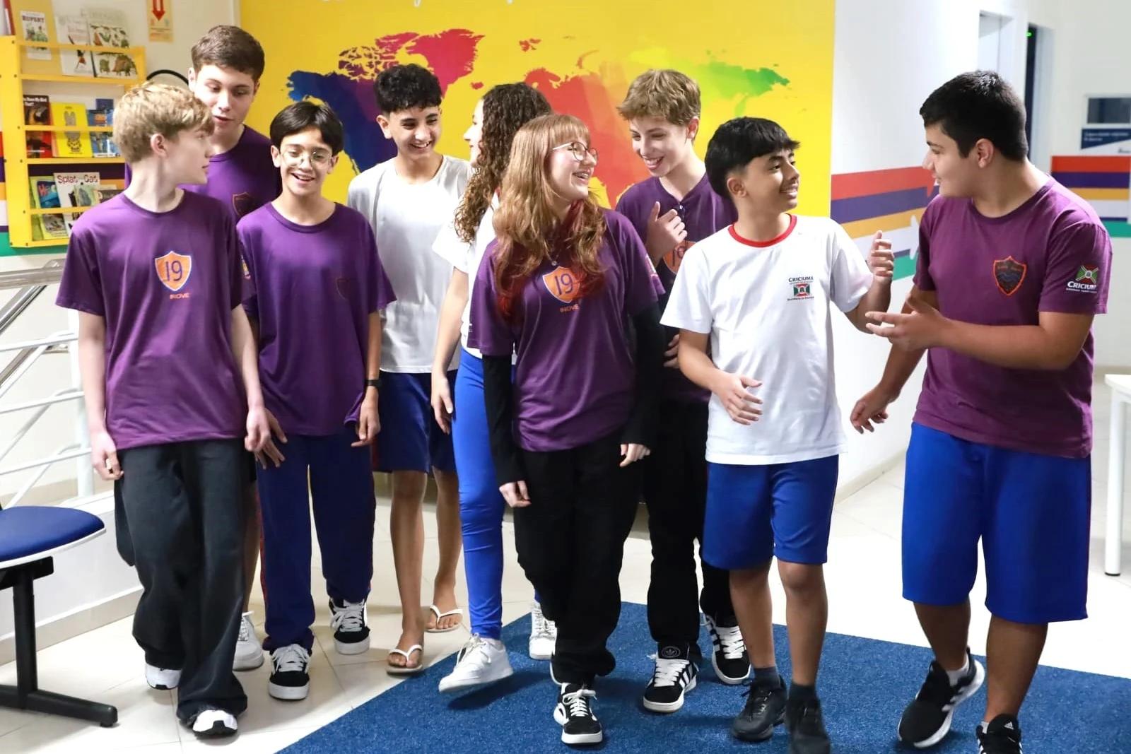 Estudantes de Criciúma embarcam para Olimpíada Internacional de Matemática no Japão