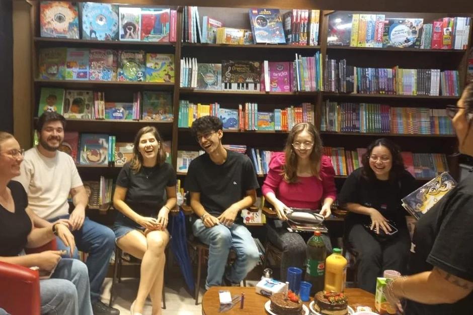 Criciúma: Clube do Livro fortalece laços interpessoais e conecta leitores à vivências do mundo real