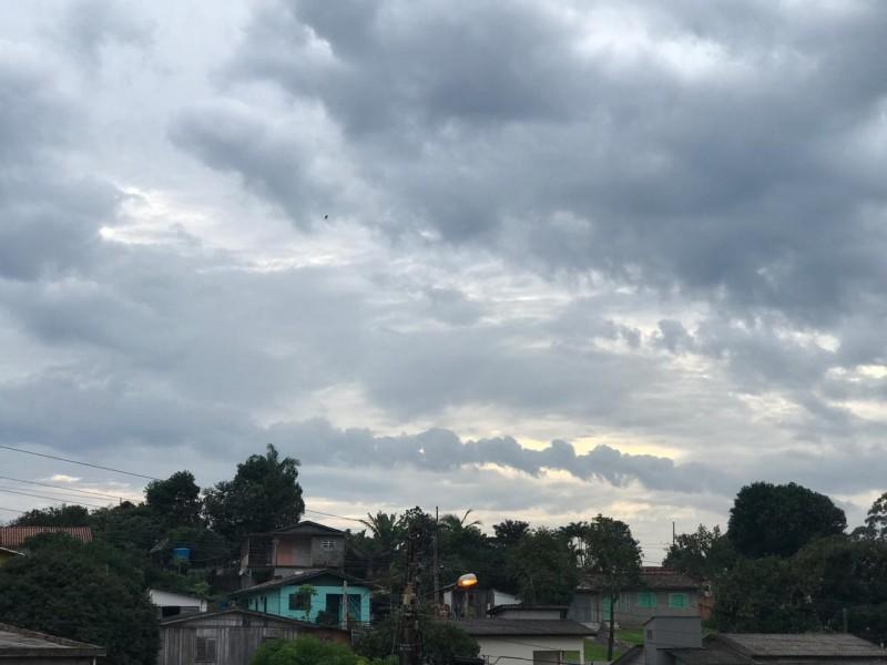 Feriado será de chuva na região Sul de Santa Catarina 
