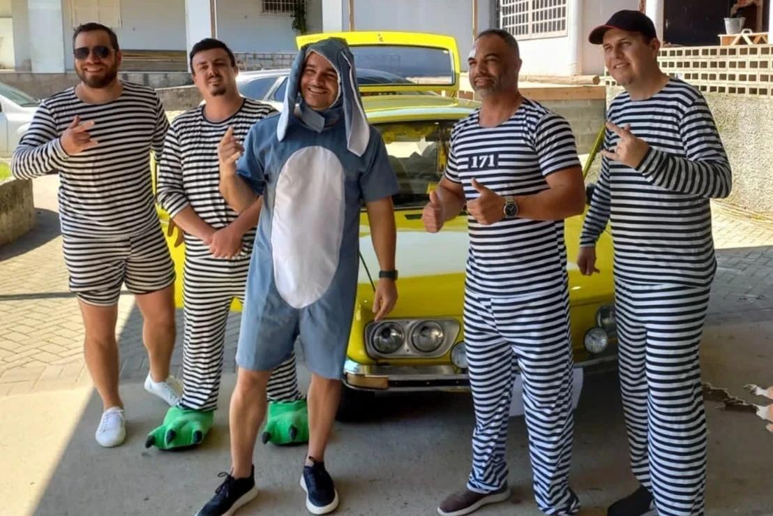 Banda criciumense leva covers de Mamonas Assassinas aos palcos
