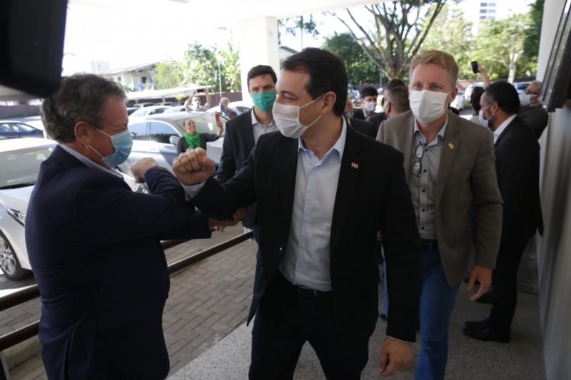 Moisés anuncia autonomia aos prefeitos para a flexibilização do transporte coletivo