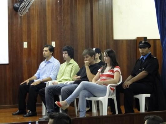 Alunos do curso de Direito da Esucri realizam júri simulado