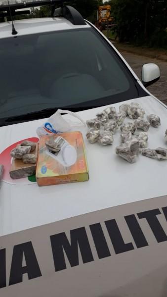 PM apreende mais de um quilo de maconha no bairro Vila Manaus