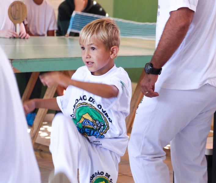 Projeto Capoeira Pé da Serra retoma suas atividades 