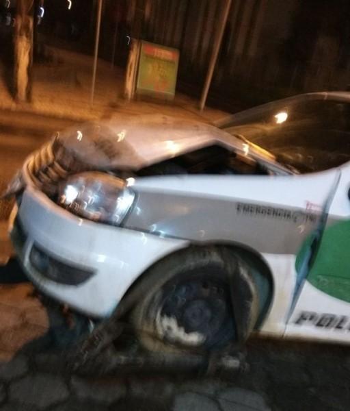 Embriagado, homem é preso após tentar fugir da PM