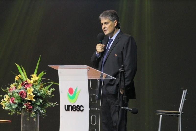 André Motta Ribeiro se compromete a buscar recursos para o Centro de Especialidades Médicas da Unesc
