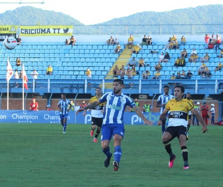 Encaminhada a transferência do jogo entre Avaí e Criciúma para segunda-feira de Carnaval