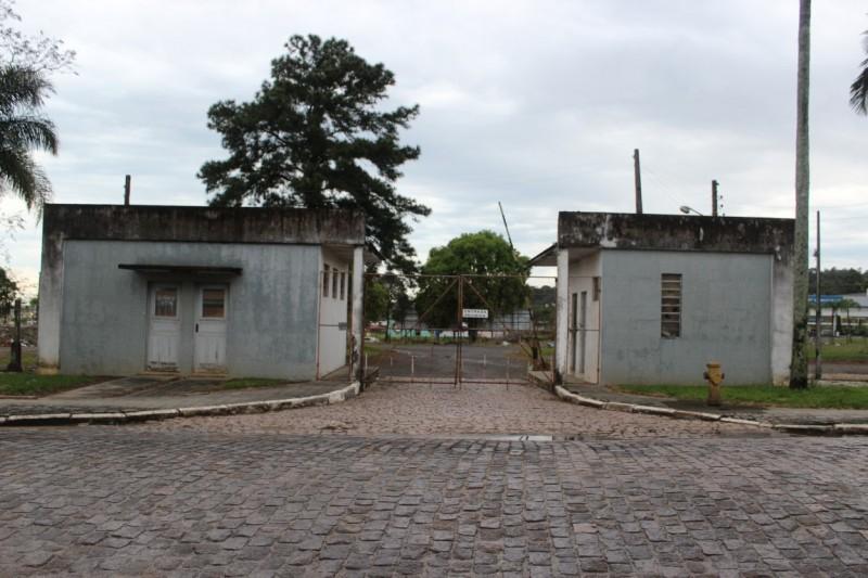 Comunidade reclama de perturbação no antigo terreno da CSN no bairro Próspera