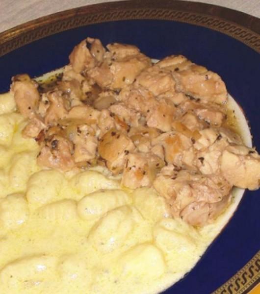 Frango na Cerveja com Gratin de Nhoque à Quatro Queijos