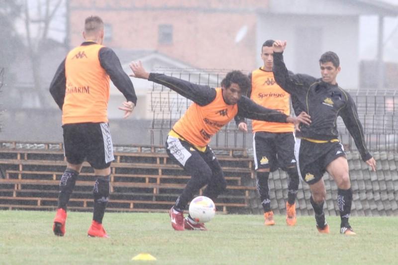 Com desfalques, Tigre finaliza preparação para encarar o Santa Cruz