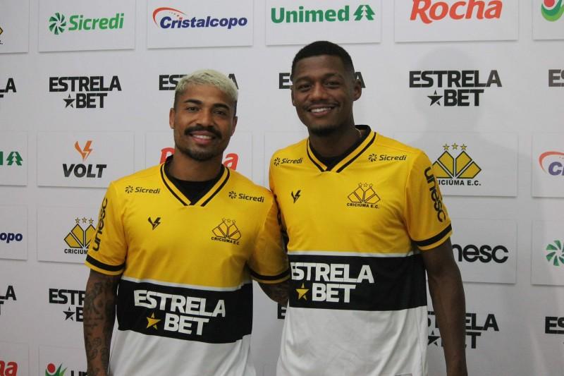 Criciúma apresenta reforços para o ataque e planeja novas contratações: ‘dois atacantes e o Éder’
