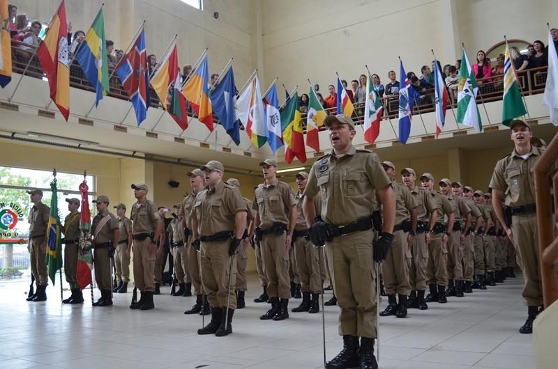 Governador anuncia concurso para a Polícia Militar