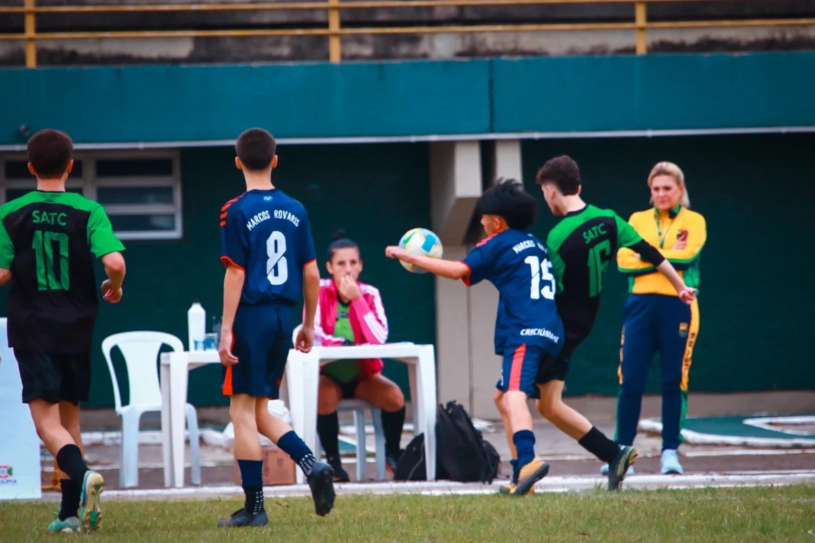 Definidos os confrontos eliminatórios da etapa municipal do Campeonato Catarinense Escolar de Futebol