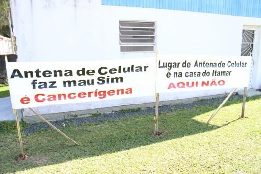 Possível construção de antena de celular gera conflitos no bairro Mina Brasil, em Criciúma