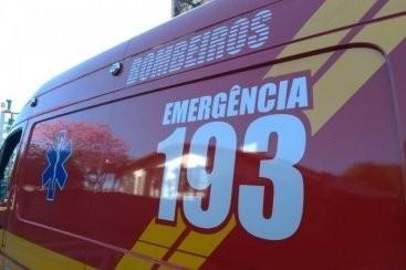Ciclista é conduzido ao hospital após ser atropelado na avenida Centenário