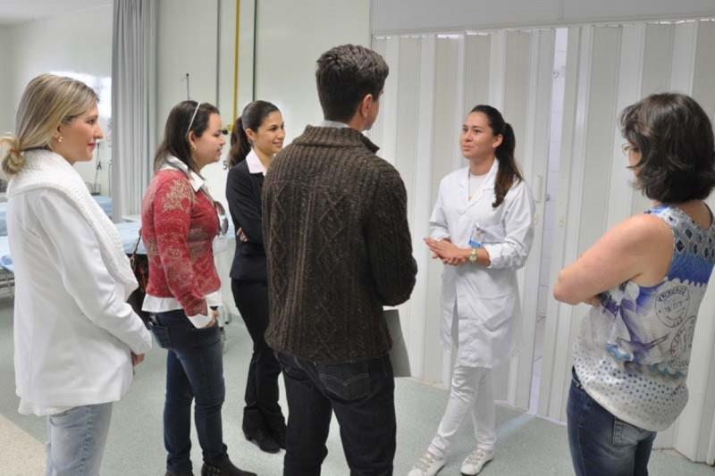 Acadêmicos auxiliam trabalhos no Hospital São Donato