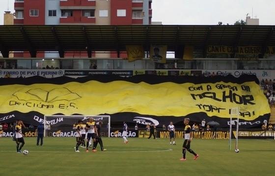 Criciúma inicia venda de ingressos para jogo com o Avaí