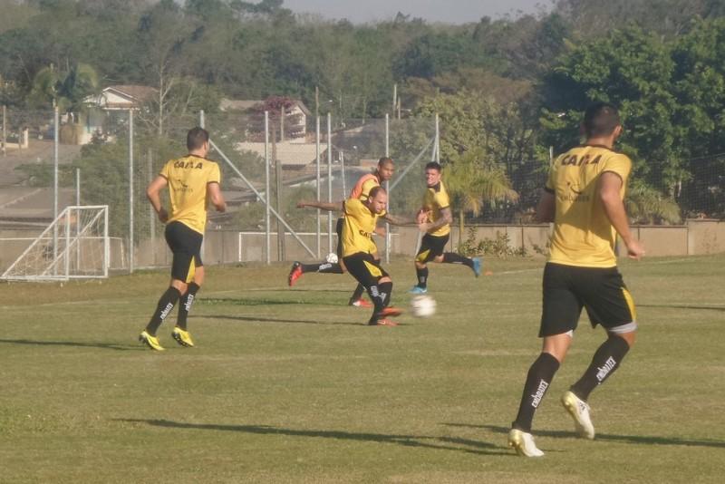 Winck aguarda por Raphael Silva para confirmar o Tigre