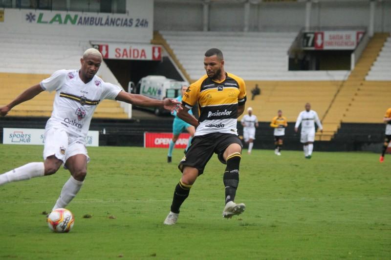 Criciúma e Volta Redonda ficam no empate em duelo de invictos na Série C 